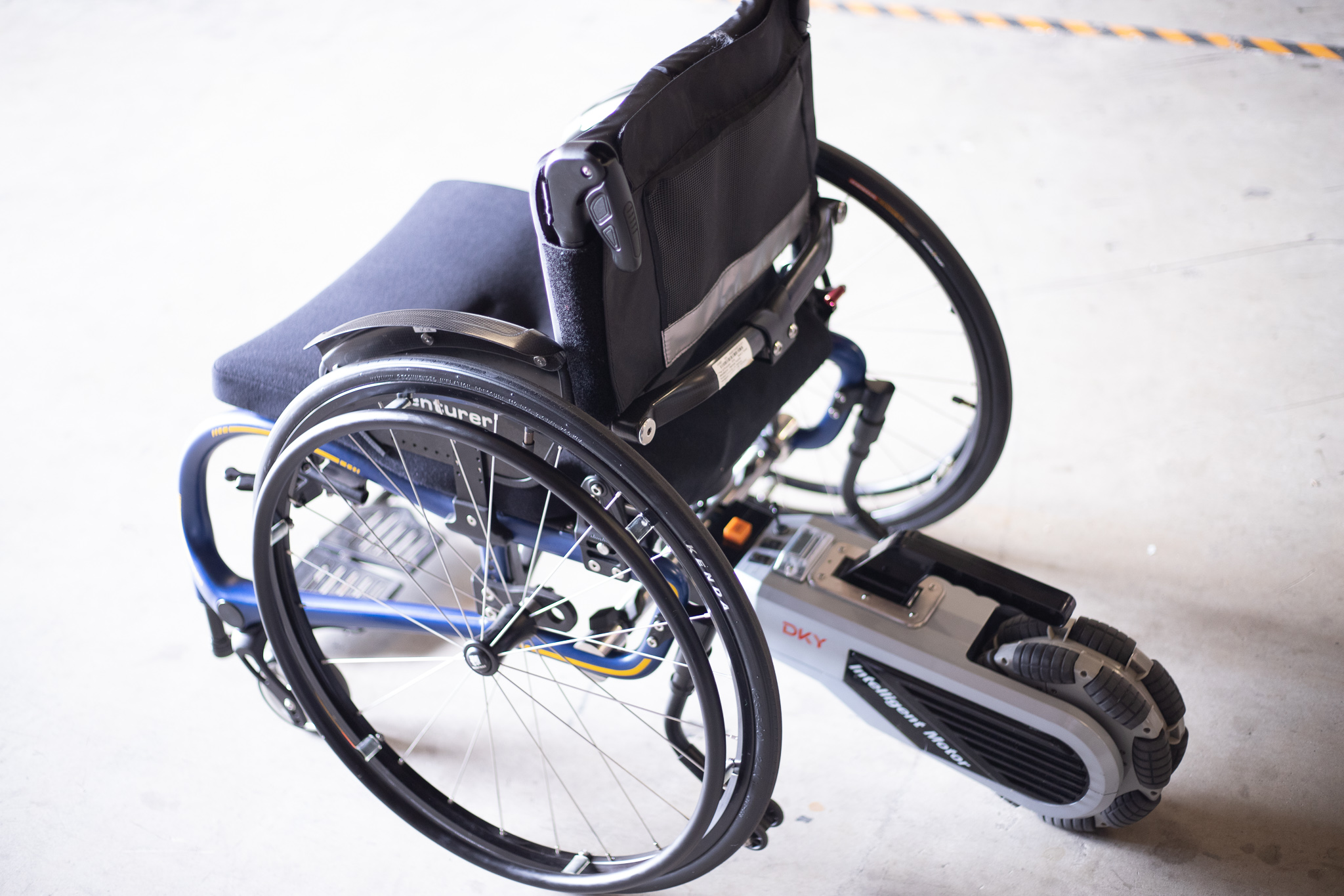 manually operated wheelchair